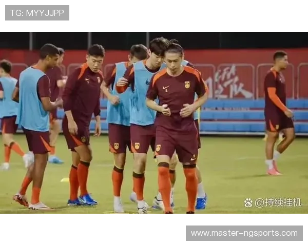 世界杯预选赛战况激烈 中国队与日本队展开关键之战