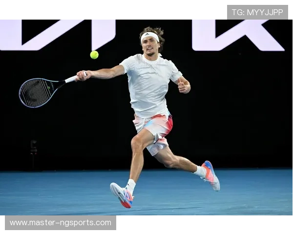 澳网激战再掀高潮中国新星挺进四强引爆关注世界排名洗牌在即成焦点