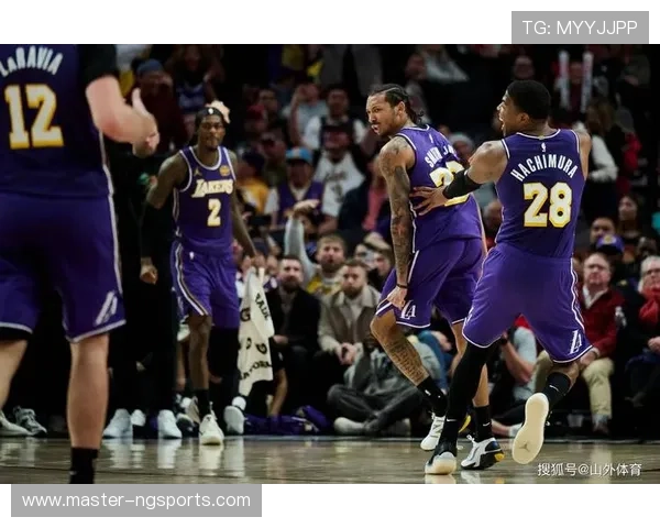 詹姆斯领衔湖人强势反弹西部格局再起波澜聚焦季后赛席位争夺战升级 詹姆斯领衔湖人强势反弹西部格局再起波澜聚焦季后赛席位争夺战升级