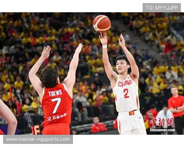 中国男篮力克菲律宾晋级亚洲杯四强 引领亚洲篮球新风潮 中国男篮力克菲律宾晋级亚洲杯四强 引领亚洲篮球新风潮